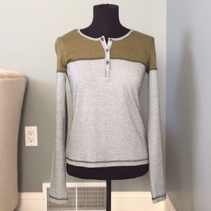 Prana long sleeve t-shirt size S